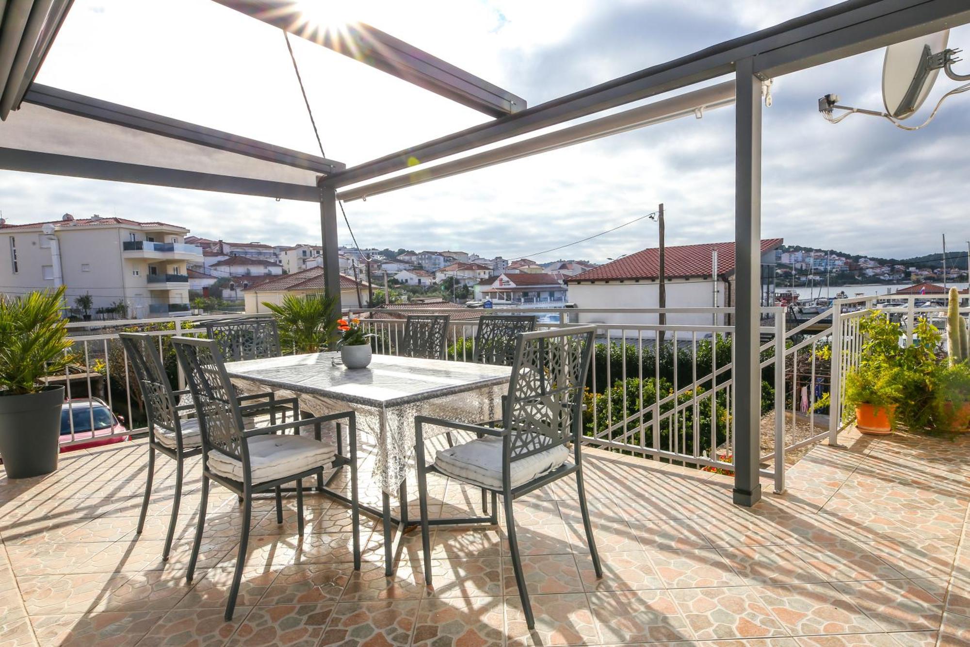 Apartments Vaska Trogir Eksteriør bilde
